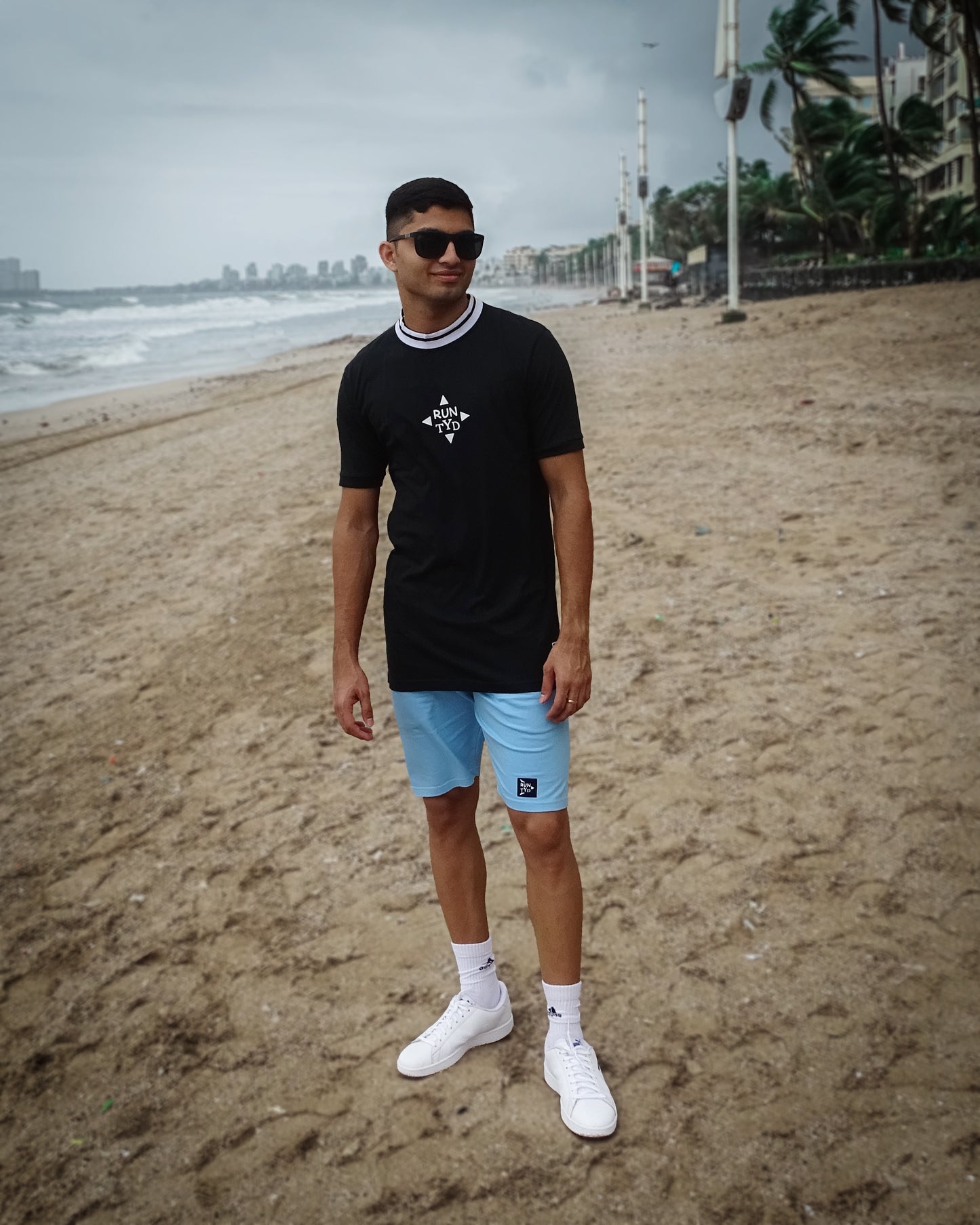 Unisex Slim Fit Black Oversized T shirt