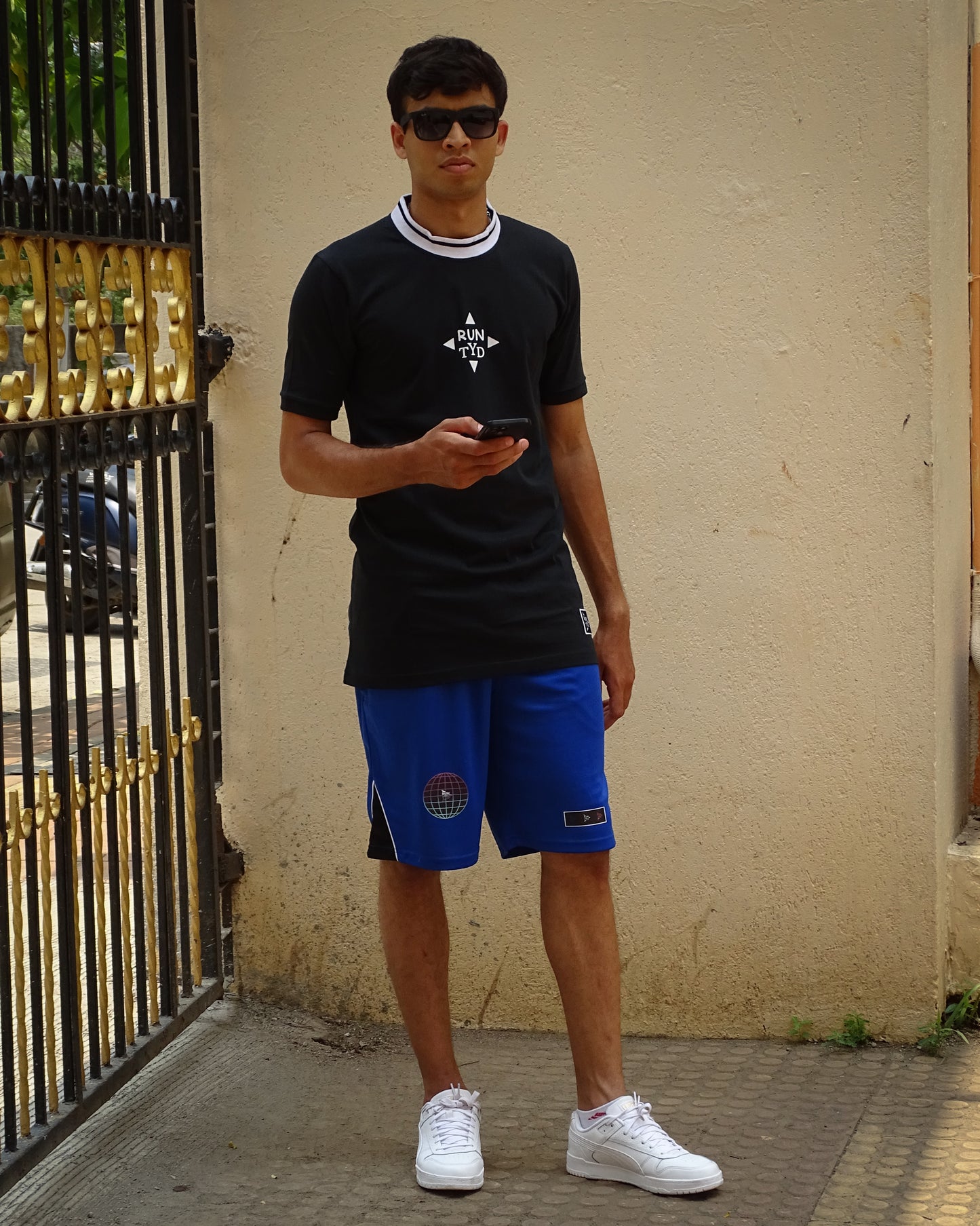 Unisex Slim Fit Black Oversized T shirt