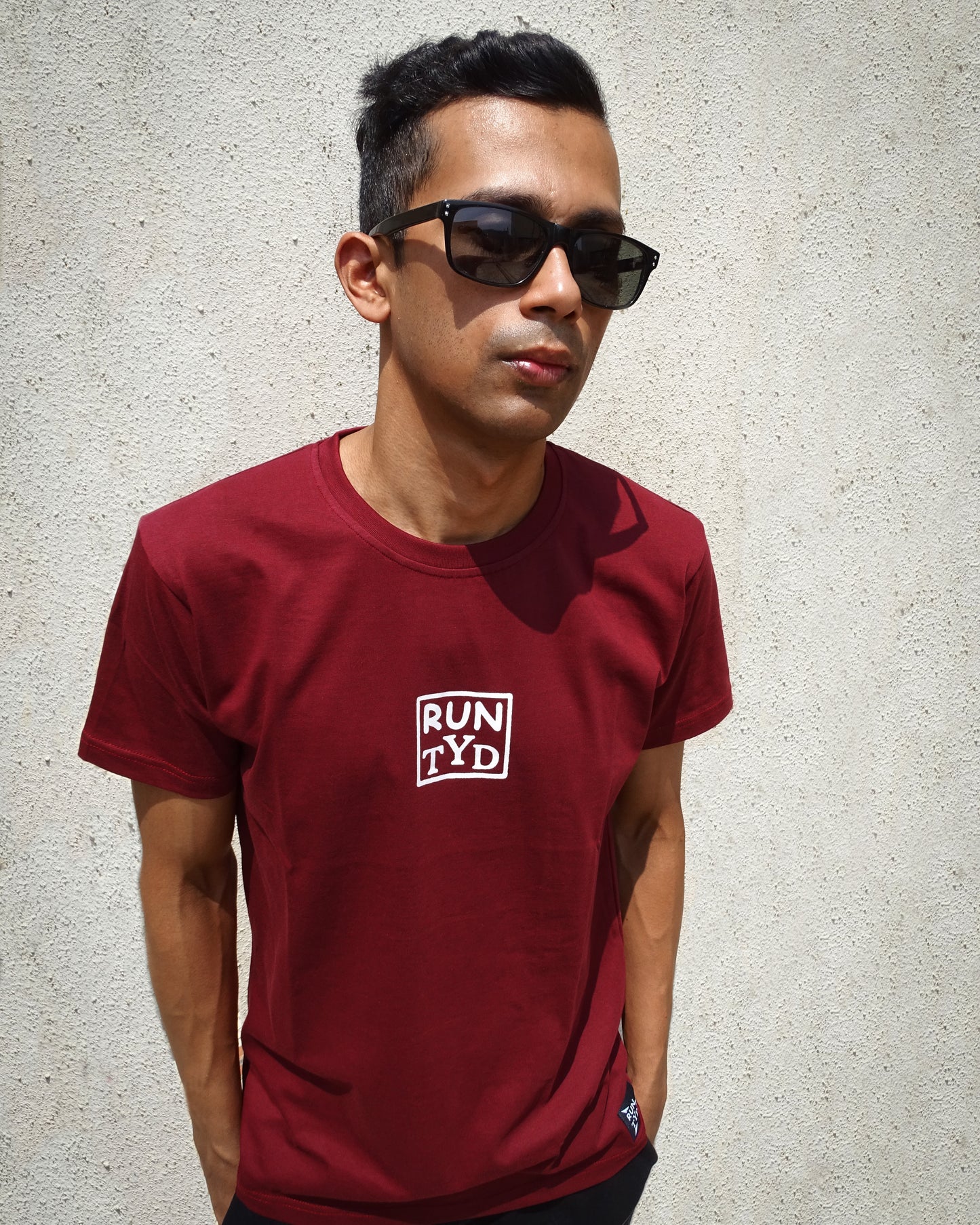 Unisex Slim Fit Maroon T shirt