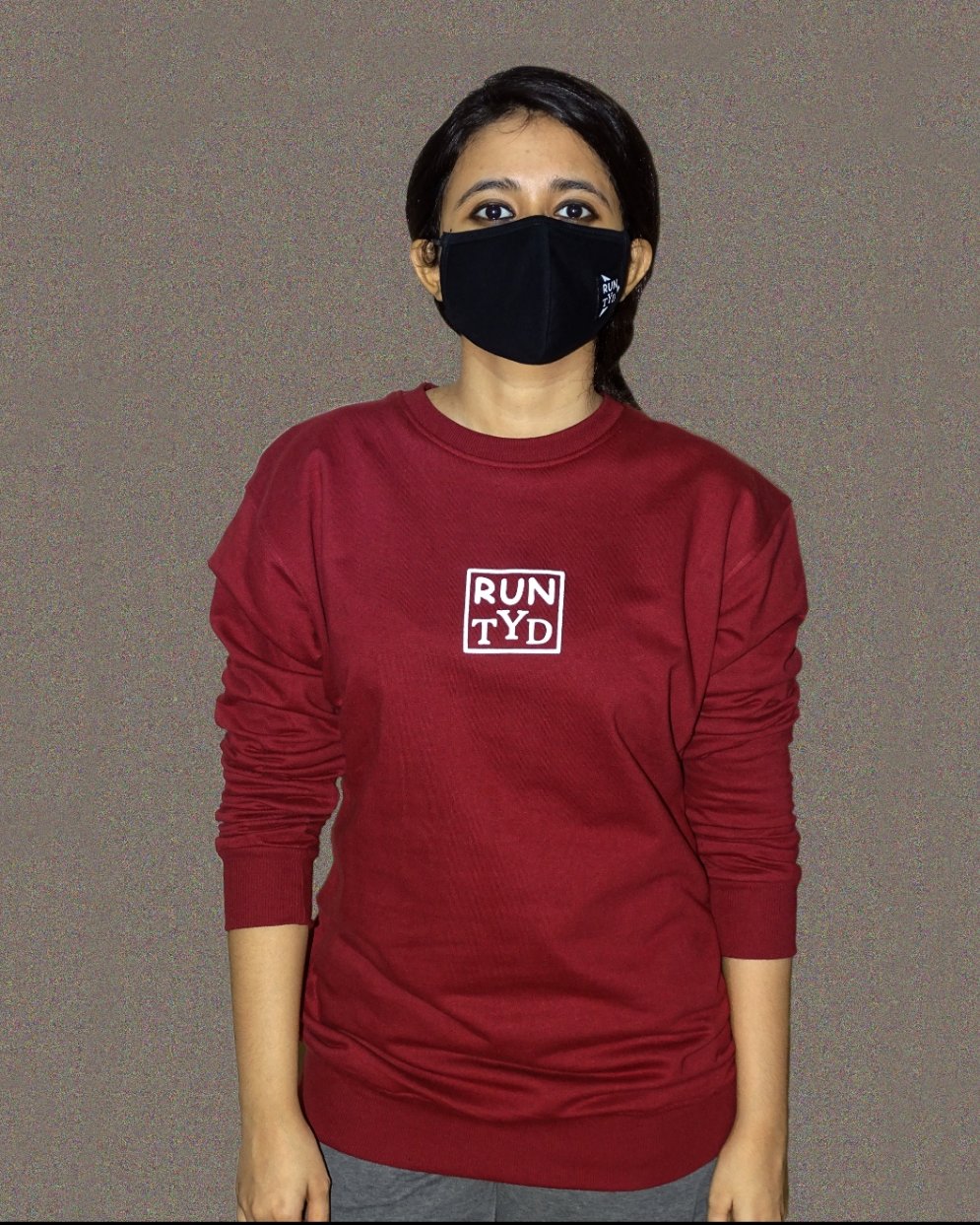 Unisex Slim Fit Maroon Sweatshirt